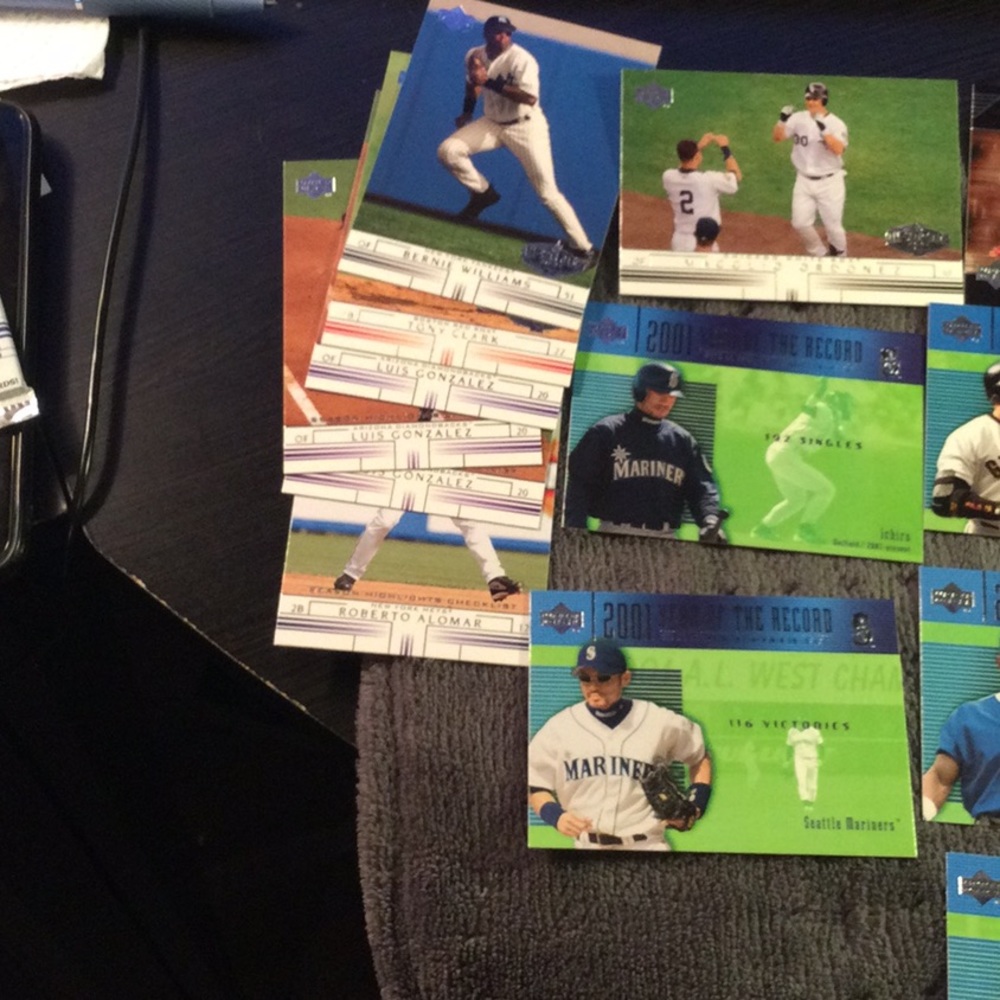 2002 Upper Deck series 2 Lot of 185 Baseball cards, Ichiro, Sosa, Bonds, Maguire - Picture 2 of 4